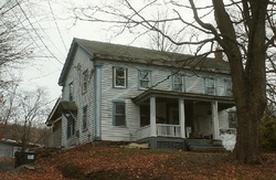 Pre-foreclosure in  GRANT HOLLOW RD Melrose, NY 12121