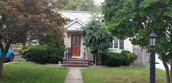 Pre-foreclosure in  HAMILTON AVE Elmwood Park, NJ 07407