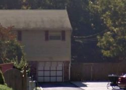 Pre-foreclosure Listing in LUDDINGTON RD EAST MEADOW, NY 11554