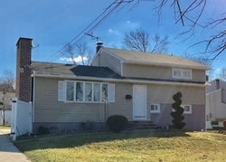 Pre-foreclosure Listing in SOMERSET RD GLASSBORO, NJ 08028