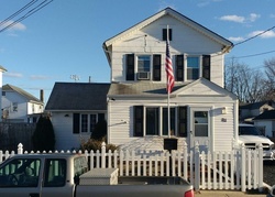 Pre-foreclosure in  HOOKER ST Monroe Township, NJ 08831
