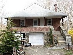 Pre-foreclosure in  BEDFORD BANKSVILLE RD Bedford, NY 10506
