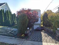 Pre-foreclosure in  MAYFLOWER AVE New Rochelle, NY 10801