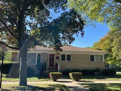 Pre-foreclosure in  WASHINGTON ST Evanston, IL 60202