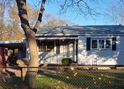 Pre-foreclosure Listing in MICHIGAN AVE BELLPORT, NY 11713
