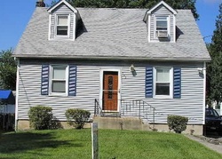 Pre-foreclosure in  ABBOTT AVE Elmsford, NY 10523