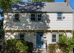 Pre-foreclosure Listing in FERNDALE RD SCARSDALE, NY 10583