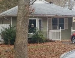 Pre-foreclosure Listing in JEANATTA AVE MASTIC, NY 11950