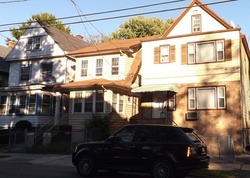 Pre-foreclosure in  VERMONT AVE Newark, NJ 07106