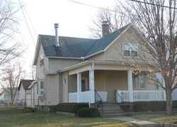 Pre-foreclosure in  W MACARTHUR AVE Bloomington, IL 61701