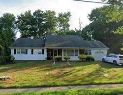 Pre-foreclosure in  SANDBURG DR Morganville, NJ 07751