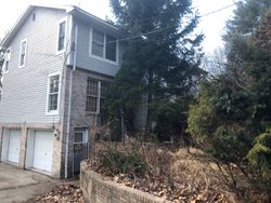 Pre-foreclosure Listing in WOODCLIFF AVE WOODCLIFF LAKE, NJ 07677