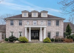 Pre-foreclosure in  POE CT New City, NY 10956