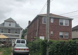 Pre-foreclosure in  SOUTH AVE Staten Island, NY 10303