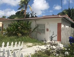 Pre-foreclosure in  NW 5TH CT Miami, FL 33127