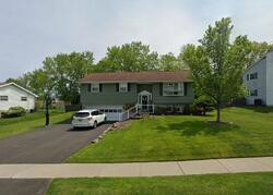 Pre-foreclosure in  PARK MANOR BLVD Endicott, NY 13760