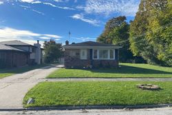 Pre-foreclosure in  W 27TH PL Chicago Heights, IL 60411