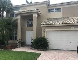Pre-foreclosure in  NW 12TH CT Hollywood, FL 33028
