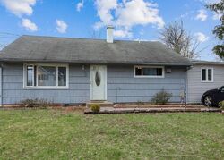 Pre-foreclosure in  RACHEL TER Piscataway, NJ 08854