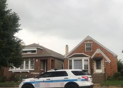 Pre-foreclosure in  N AUSTIN AVE Chicago, IL 60630