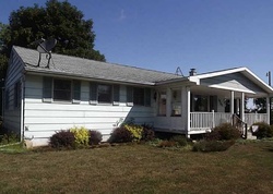 Pre-foreclosure Listing in OAK ORCHARD RIVER RD WATERPORT, NY 14571
