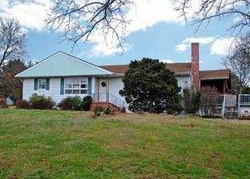 Pre-foreclosure Listing in MAPLE AVE FRENCHTOWN, NJ 08825