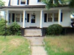Pre-foreclosure in  LEXINGTON AVE Bloomfield, NJ 07003
