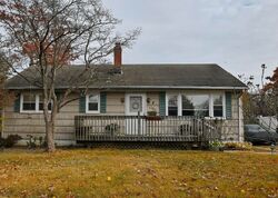 Pre-foreclosure in  SUNSET AVE Point Pleasant Beach, NJ 08742
