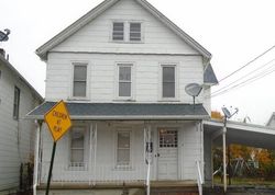 Pre-foreclosure Listing in PRINCE ST MIDDLETOWN, NY 10940