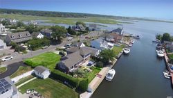 Pre-foreclosure in  FAIRLAWN CT Shirley, NY 11967