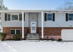 Pre-foreclosure in  BREWSTER DR Middletown, NY 10940