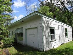 Pre-foreclosure in  STATE FARM RD Voorheesville, NY 12186
