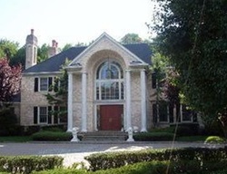 Pre-foreclosure Listing in LATTINGTOWN RD LOCUST VALLEY, NY 11560