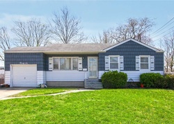 Pre-foreclosure in  MORTON ST Brentwood, NY 11717