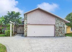 Pre-foreclosure in  NW 54TH ST Fort Lauderdale, FL 33351