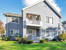 Pre-foreclosure Listing in BIRCHWOOD PARK DR MIDDLE ISLAND, NY 11953