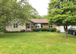 Pre-foreclosure in  LANSON ST Bohemia, NY 11716
