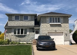 Pre-foreclosure in  MARBOURNE RD Bethpage, NY 11714