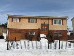  Roquette Ave, Floral Park NY