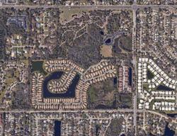 Pre-foreclosure in  REFLECTIONS PKWY Sarasota, FL 34233