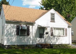 Pre-foreclosure in  INDEPENDENCE ST Rochester, NY 14611