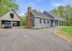 Pre-foreclosure in  TABORTON RD Sand Lake, NY 12153