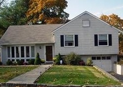 Pre-foreclosure in  TYLER PL White Plains, NY 10603