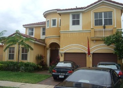 Pre-foreclosure in  NW 180TH TER Hialeah, FL 33018
