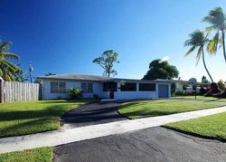 Pre-foreclosure in  NW 10TH ST Pompano Beach, FL 33066