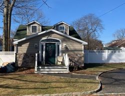 Pre-foreclosure Listing in JUPITER RD ROCKY POINT, NY 11778