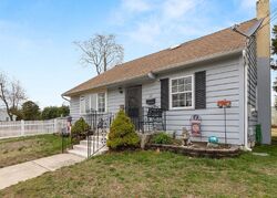 Pre-foreclosure in  FRANKLIN AVE Clementon, NJ 08021