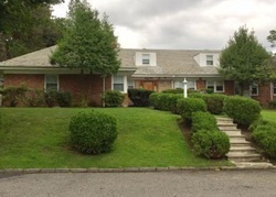 Pre-foreclosure in  DEL REY DR Mount Vernon, NY 10552