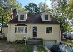 Pre-foreclosure Listing in 5TH ST MAMARONECK, NY 10543