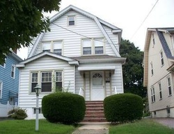 Pre-foreclosure Listing in ELM PL NUTLEY, NJ 07110